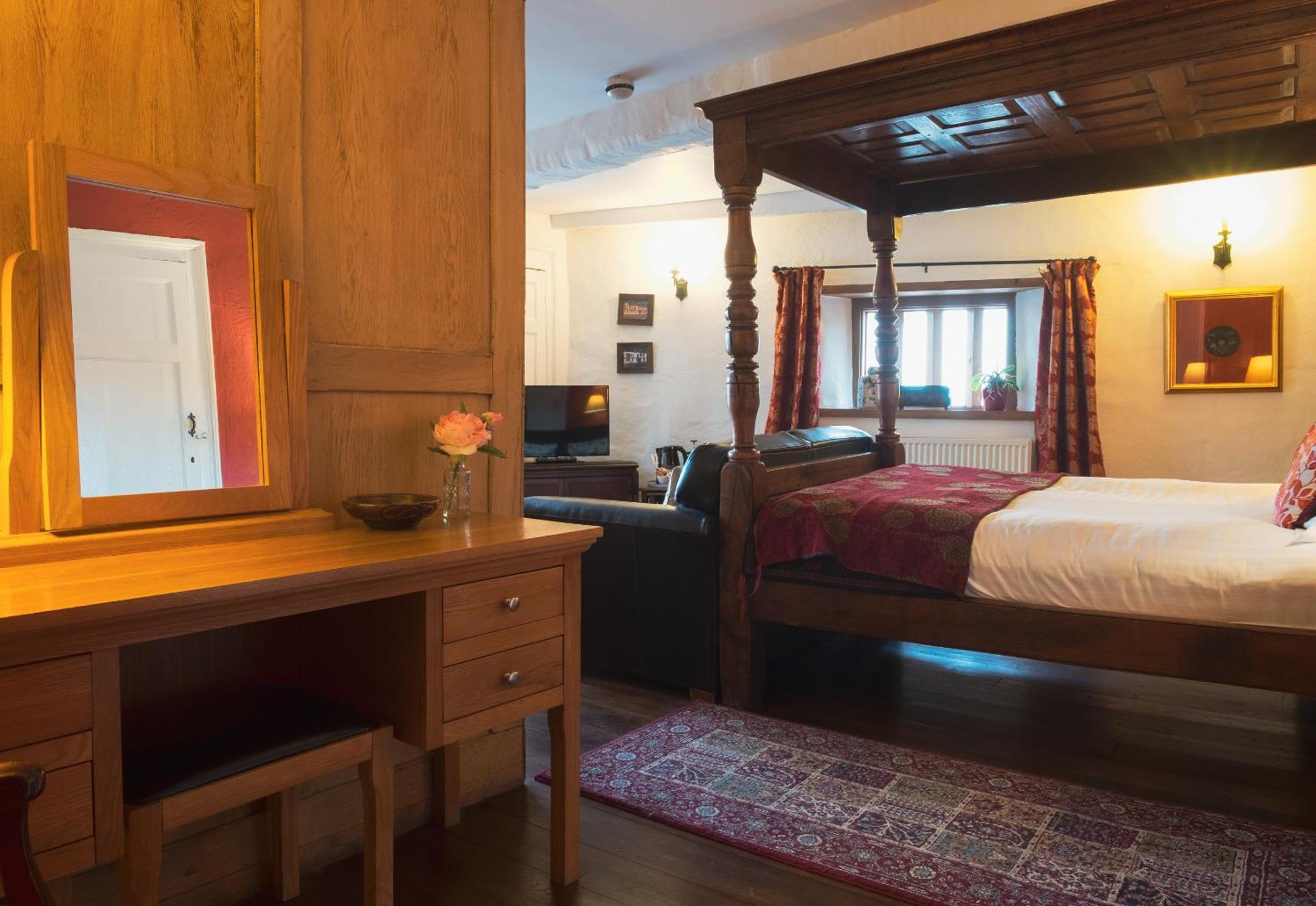 Kings Arms Hotel Abergavenny Phòng bức ảnh