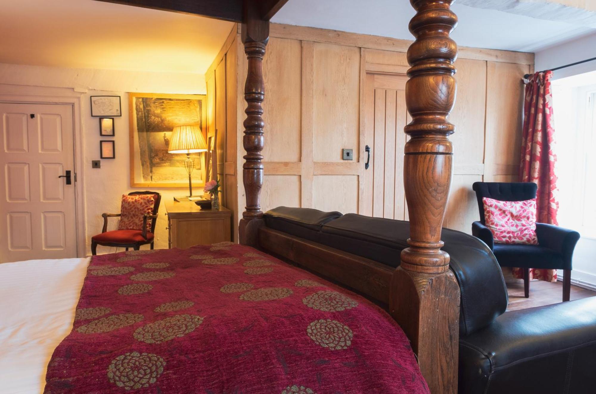 Kings Arms Hotel Abergavenny Ngoại thất bức ảnh